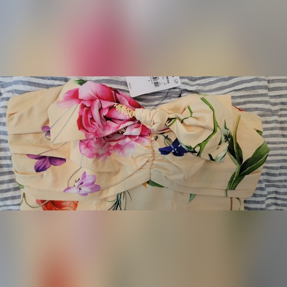 NWT Express Yellow Floral Strapless Top with Bow - Size Small - Picture 2 of 7